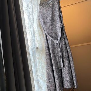 Calvin Klein Elegant Gray Tweed Dress